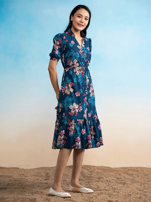 Krunal Raiyani Women Fit and Flare Blue Midi/Calf Length Dress