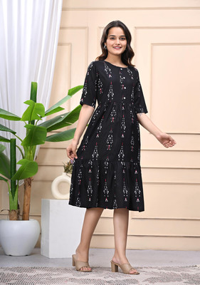 minimal city Anarkali Gown(Black)