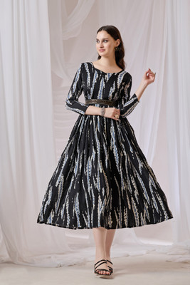 Shreeji Designer Flared/A-line Gown(Black)