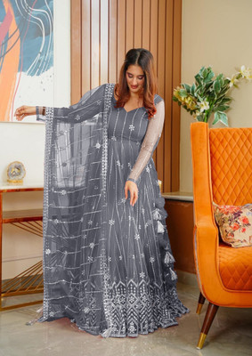 LADY SHOPI Flared/A-line Gown(Grey)