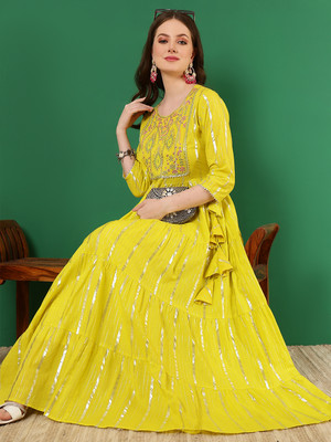 GLAM ROOTS Flared/A-line Gown(Yellow)