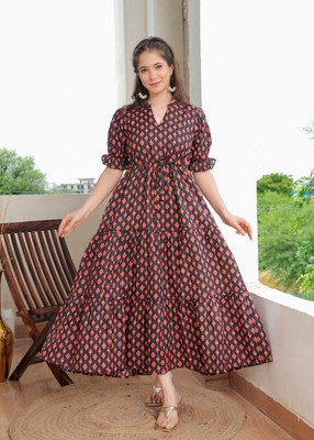 Vaani Creation Anarkali Gown(Multicolor)