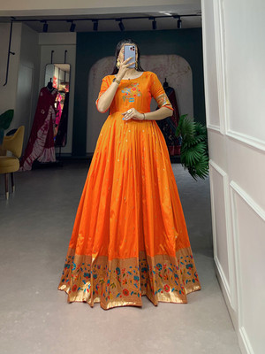LookNbook art Flared/A-line Gown(Orange)