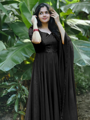 Jay Gopal Tex Flared/A-line Gown(Black)