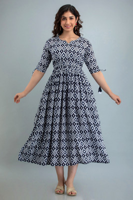 SAYYARA STORE Women Printed Straight Kurta(Blue)