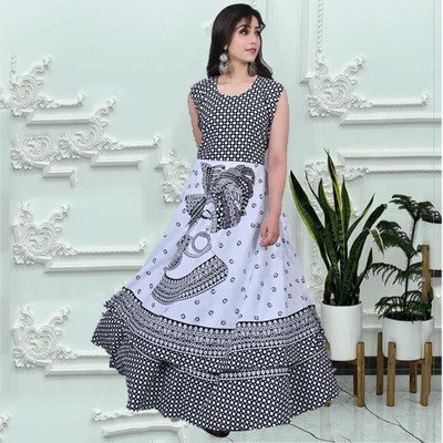 Kuber taxtile Anarkali Gown(Black, White)