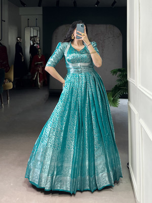 LookNbook art Flared/A-line Gown(Green)