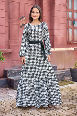 SARINKU Flared/A-line Gown(White)