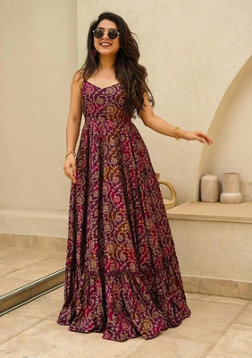 Hirva Collections Flared/A-line Gown(Multicolor)