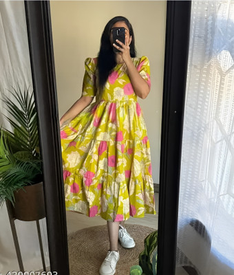 Akshu Fashion Anarkali Gown(Light Green)