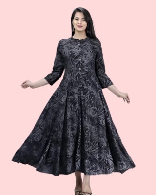 nidhikafashion Flared/A-line Gown(Black)