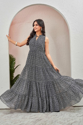EVAROO Flared/A-line Gown(Black)