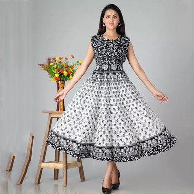 Kt Textile Flared/A-line Gown(Black, White, Grey)