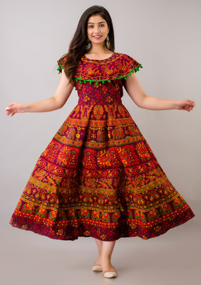 Parii Fashion Jaipur Flared/A-line Gown(Maroon)