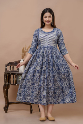 ATHARVSTYLES Anarkali Gown(Multicolor)