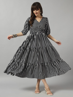 Raiyani Enterprise Women Fit and Flare White, Black Maxi/Full Length Dress