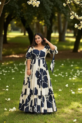 Barters boutique Flared/A-line Gown(White, Blue)