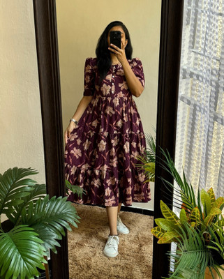 SHANOOR TEXTILE Flared/A-line Gown(Maroon)