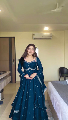 RASUTAKSHVI Anarkali Gown(Blue)
