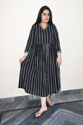 SHRIZA Flared/A-line Gown(Black)