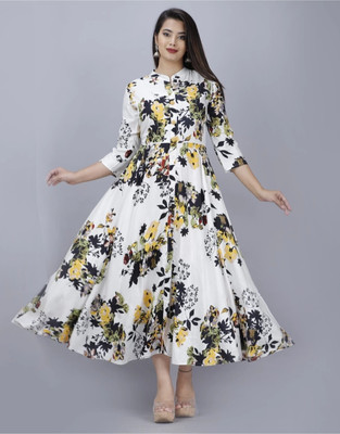 Shyam ki nagri Flared/A-line Gown(White)