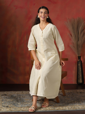 SHREE - SHE IS SPECIAL Flared/A-line Gown(White)