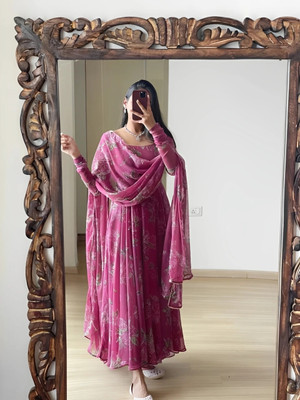 Excessive Anarkali Gown(Pink)