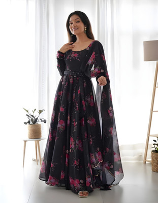 PARV ENTERPRISE Anarkali Gown(Black)