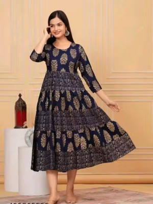 Zarurify Flared/A-line Gown(Green)