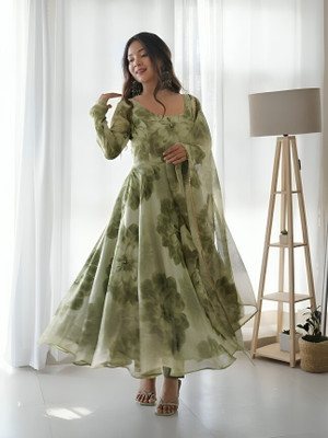 Heer Enterprise Anarkali Gown(Green)