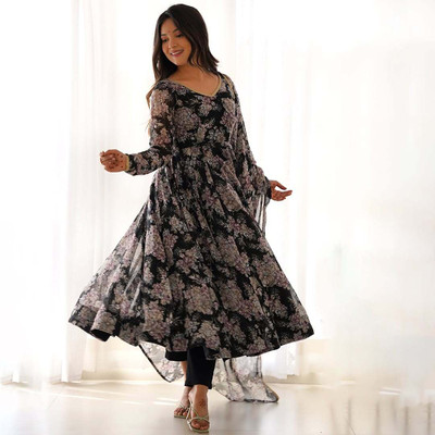 SAMBHAJI CREATION Anarkali Gown(Black)