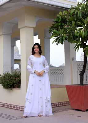 Wedani Lifestyle Flared/A-line Gown(White)