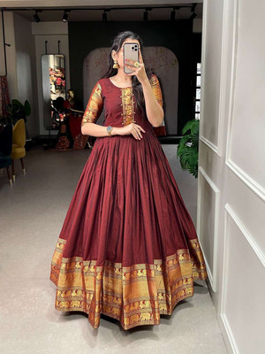 Thapnath Anarkali Gown(Green)