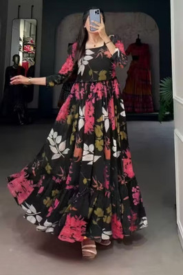 Julee Flared/A-line Gown(Black)