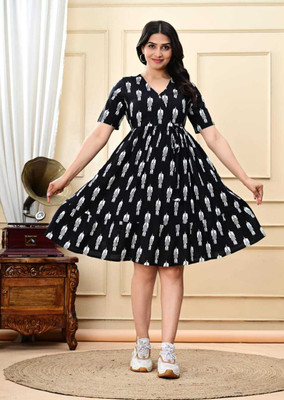 HIRDAY CREATION Flared/A-line Gown(Black)