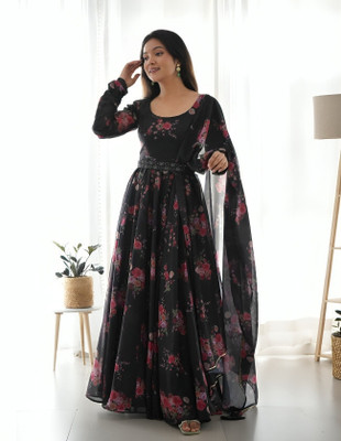 Heer Enterprise Anarkali Gown(Black)