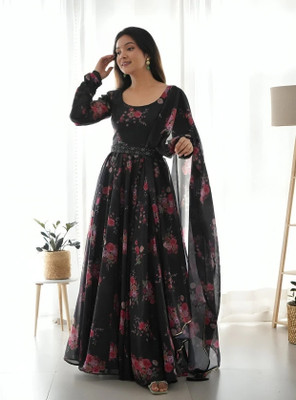 Heer Enterprise Anarkali Gown(Black)