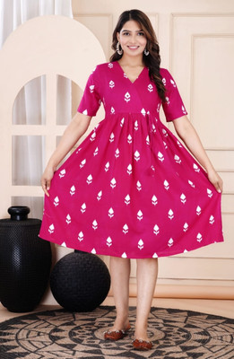 Priyanshi Fashions Flared/A-line Gown(Pink)