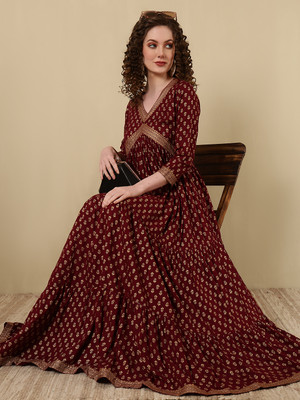 GLAM ROOTS Flared/A-line Gown(Maroon)