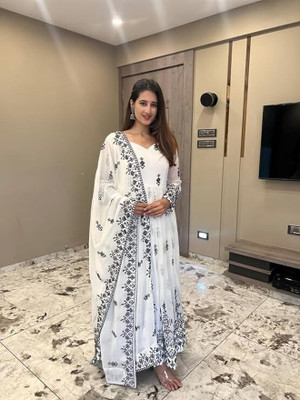 Janardan Anarkali Gown(White)