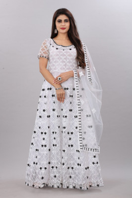 A To Z Cart Flared/A-line Gown(White)
