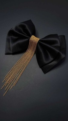 A Tiny Moppet Black Elegant chain Barrette Hair Clip(Black)