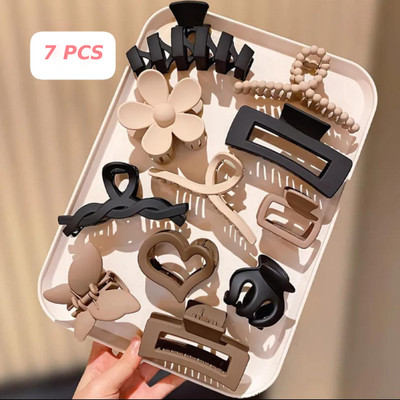 Prityka Beauty Hair Claw Clip Clutcher Korean Hair Acccessories for Women & Girls Hair Claw(Multicolor)