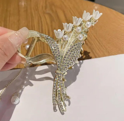 locklux Pearl Rhinestone Hair Clutcher for Women & Girl|Hair Clutcher for Party&Wedding Hair Claw(Silver)