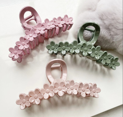 Prityka Beauty Korean Style Glossy Finish Clutchers Jaw Clamps GenZ Trendy Hair Claws 3p Hair Claw(Multicolor)