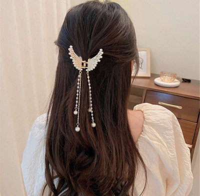 Prityka Beauty Stone Studded Butterfly Hair Clip Clutcher Accessories Women & Girls 1p Hair Claw(Gold)