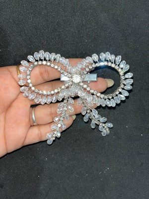 kerav Artificial white flower clip hand maid hair accessorys Hair Accessory Set(White)