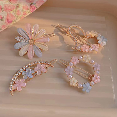 Styledose Crystal Flower Hair Pins Rhinestone Decorative Bobby Hair Accessories Clip Hair Clip(Multicolor)