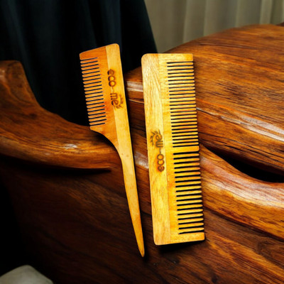 Eco with me Handcrafted from high-quality neem wood Comb (Pack Of 2 Combo)