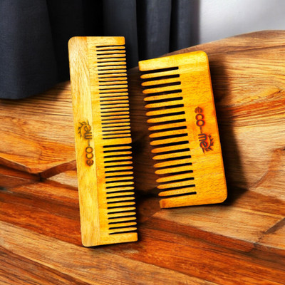 Eco with me Handcrafted from high-quality neem wood Comb (Pack Of 2 Combo)
